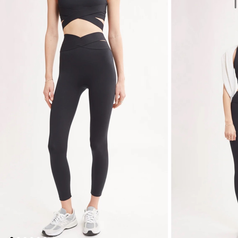Le Ore Corso Crossover Legging - Black